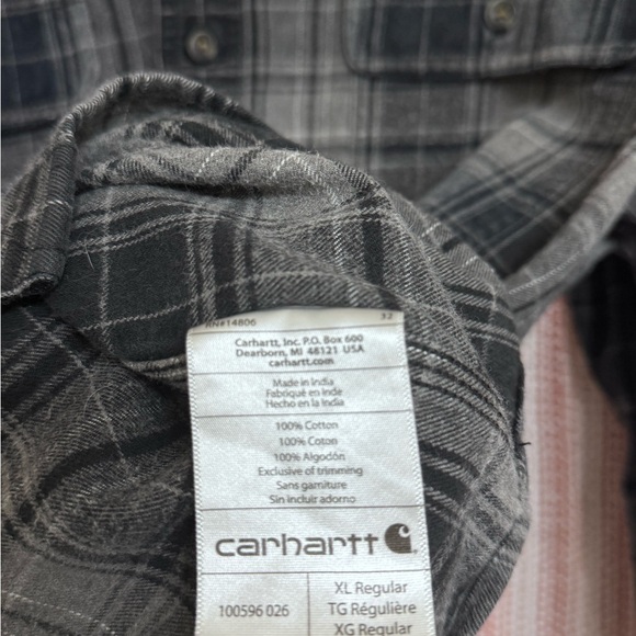 Carhartt Black and Gray Plaid Shirt - Picture 3 of 4